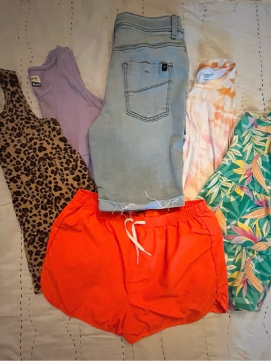 Custom Variety Pack Other - Girls 6 piece bundle tanks and shirts